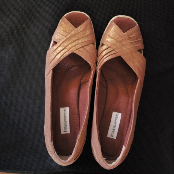 Sparkle Gold Wedge Sandal Open Toe - Picture 2 of 8